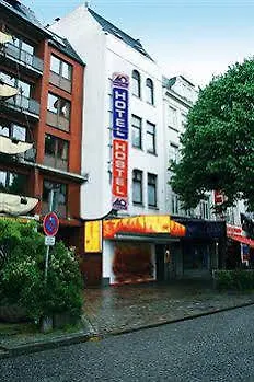 A&O Hamburg Reeperbahn Hotel